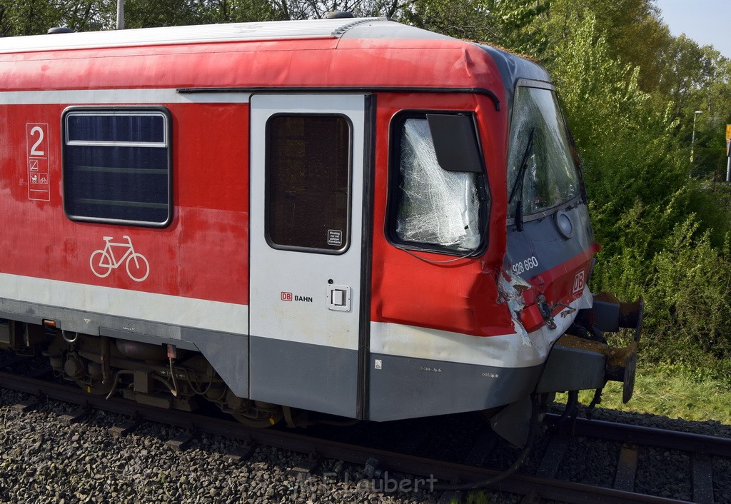 Schwerer VU LKW Zug Bergheim Kenten Koelnerstr P126.JPG - Miklos Laubert